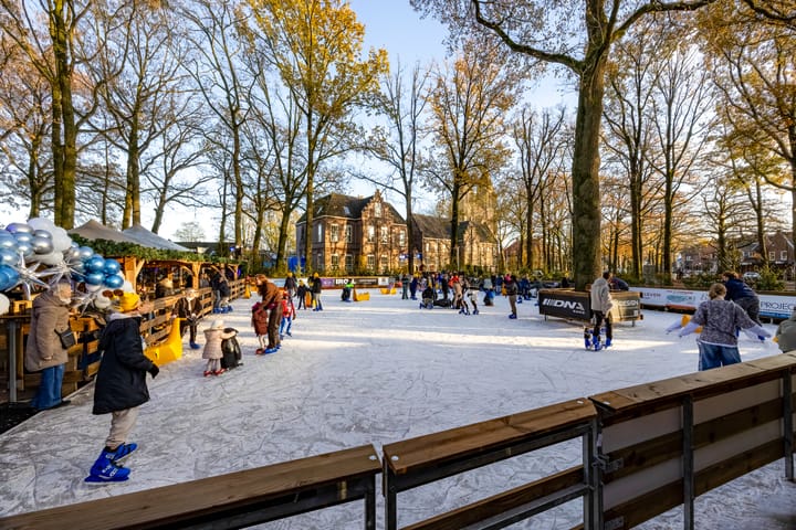 Photo 42 of Cornelis Bakkerlaan 1-A