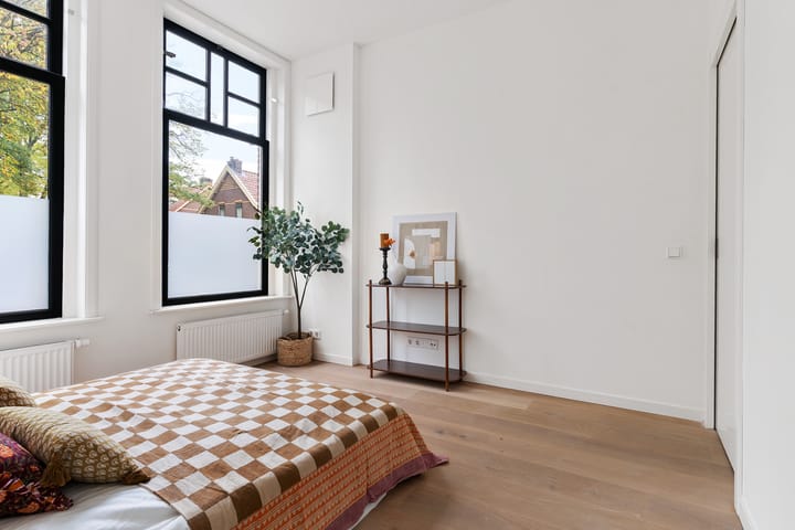 Photo 20 of Alexanderstraat 210-2