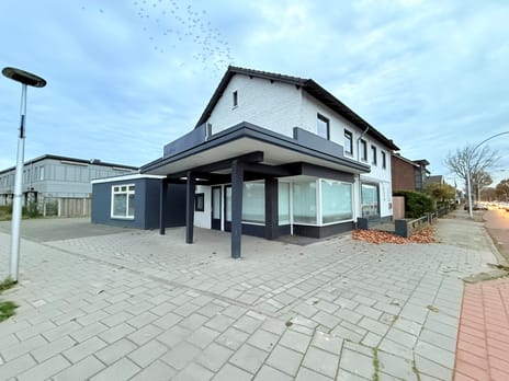 undefined main image