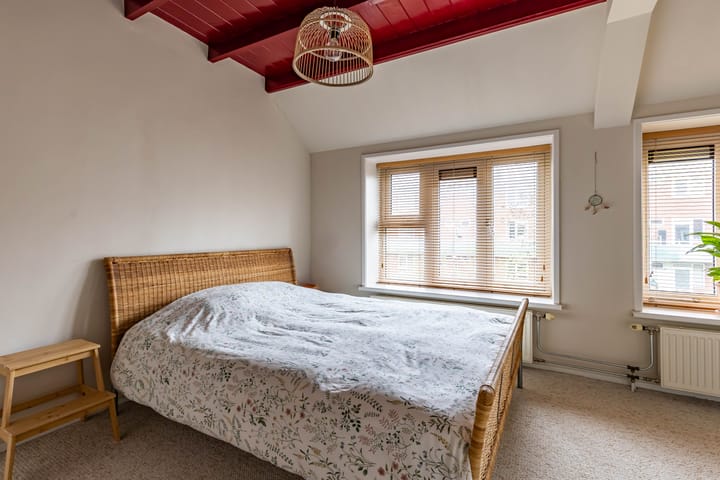 Photo 5 of Hyacinthstraat 148