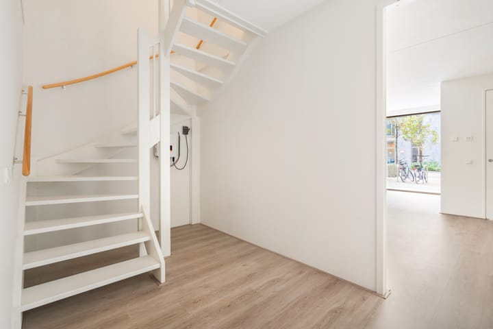 Foto 13 van Madridstraat 7