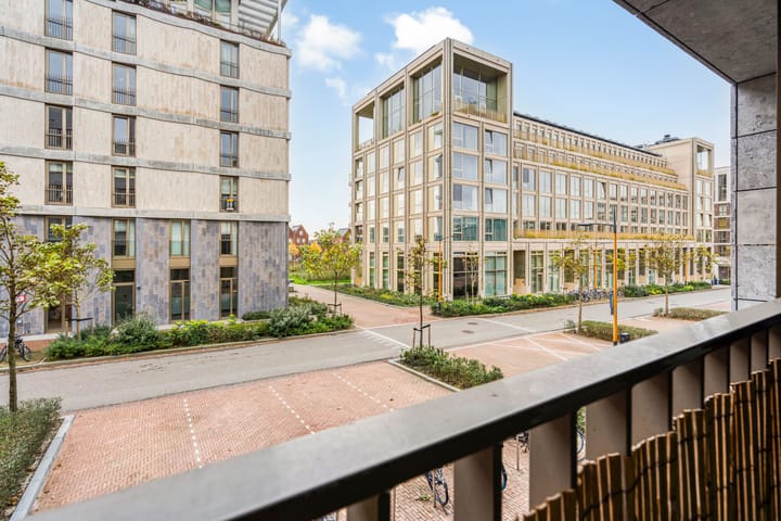 Foto 19 van Madridstraat 7