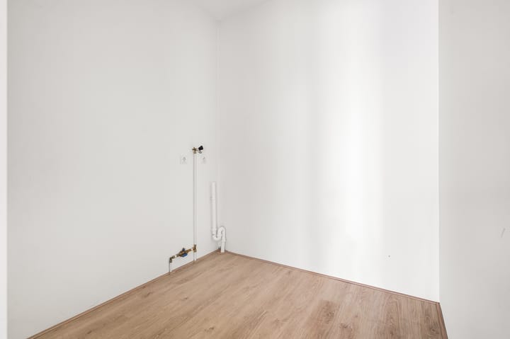 Foto 28 van Madridstraat 7