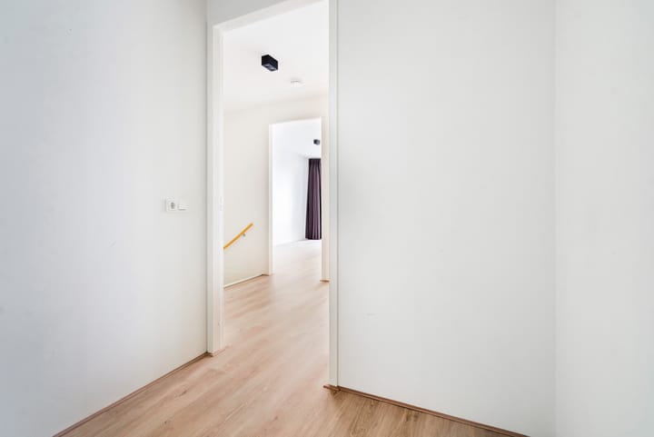 Foto 29 van Madridstraat 7