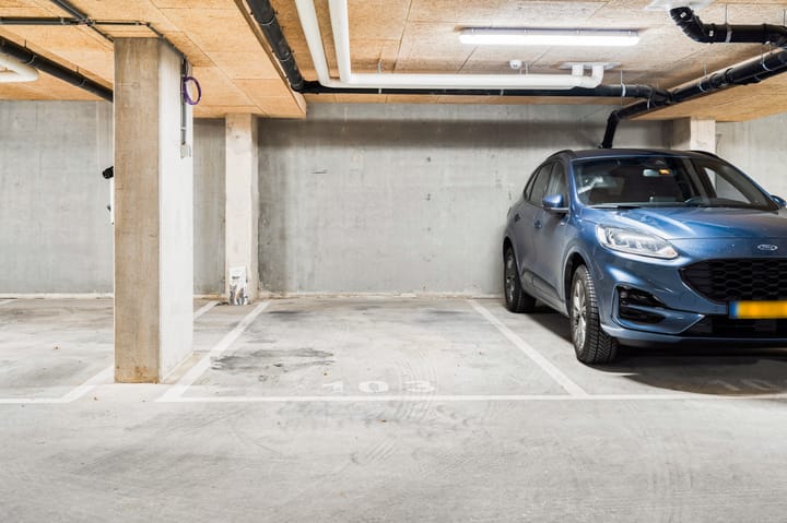 Foto 31 van Madridstraat 7