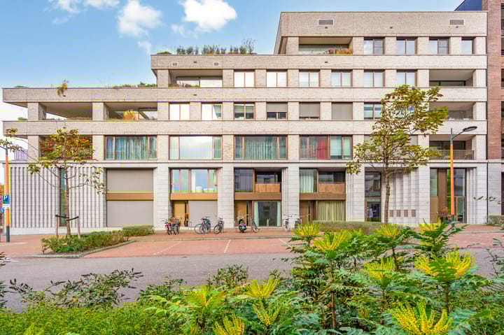 Foto 34 van Madridstraat 7