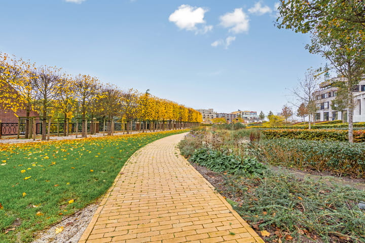 Foto 39 van Madridstraat 7