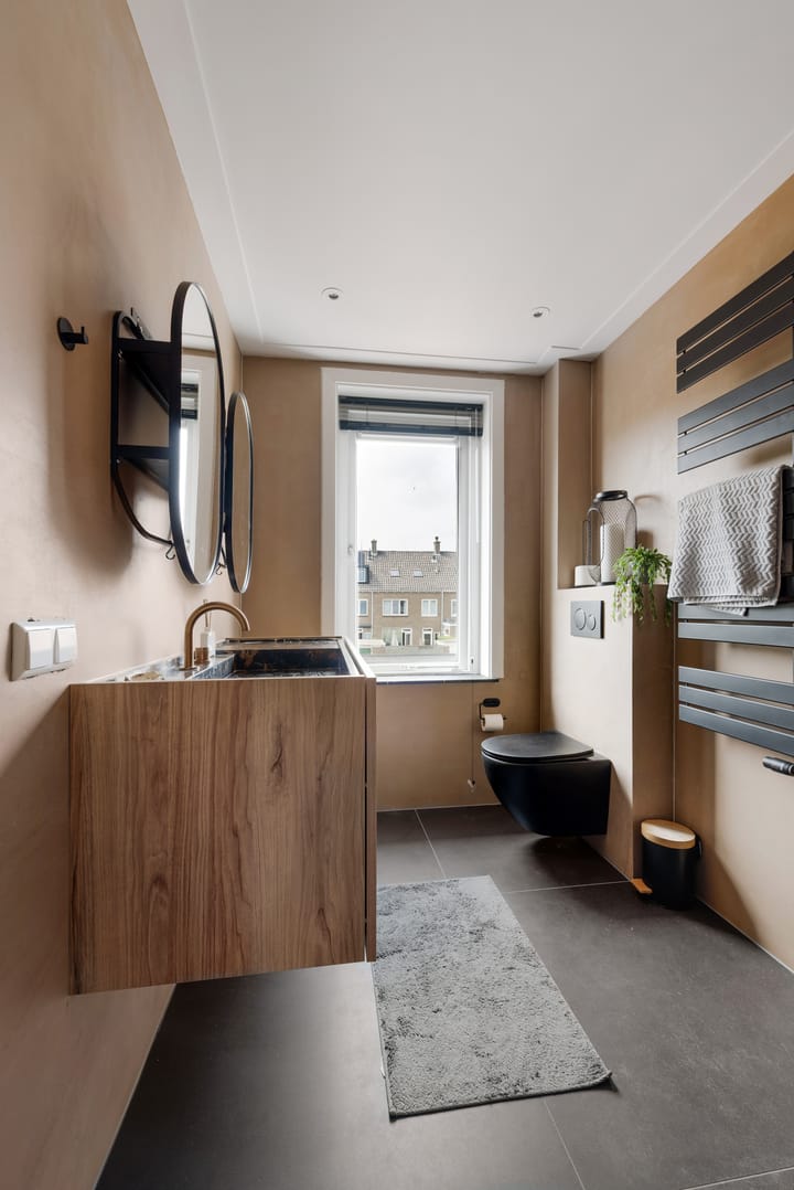 Foto 23 van Professor Van der Waalsstraat 50