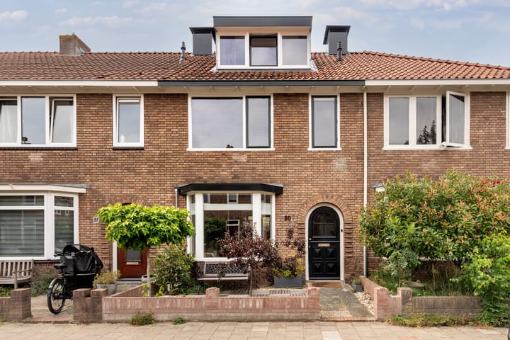 Foto 32 van Professor Van der Waalsstraat 50