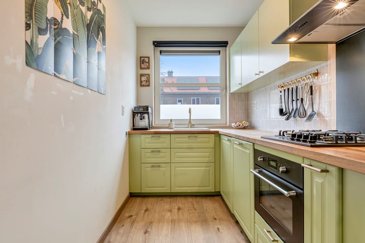 Photo 15 of Afrikaanderstraat 34