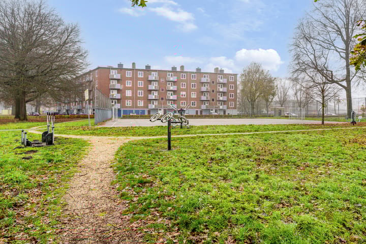 Photo 41 of Afrikaanderstraat 34