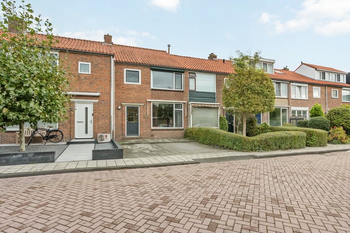 Photo 6 of Henriëtte Roland Holststraat 7