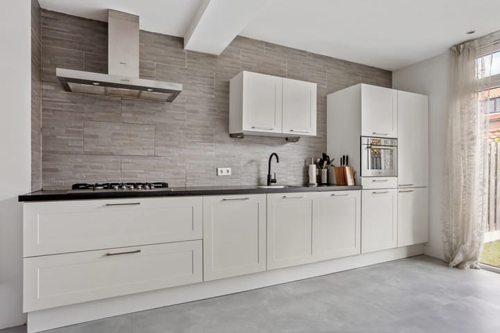 Photo 13 of Henriëtte Roland Holststraat 7