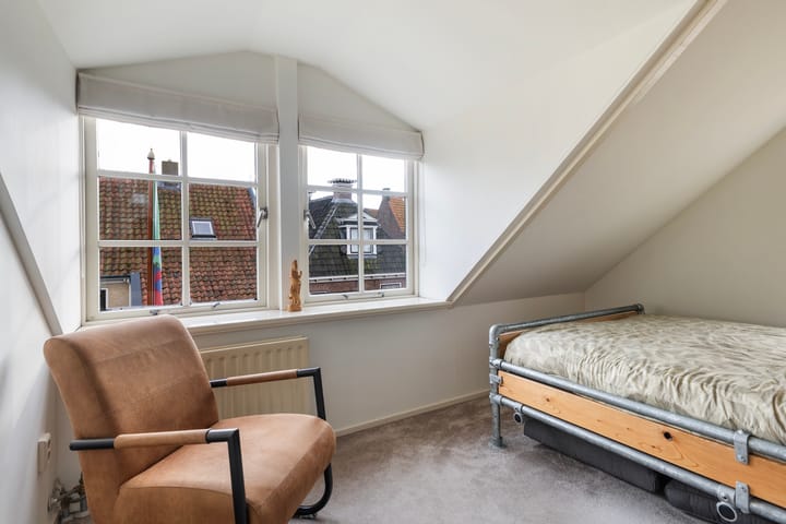 Foto 19 van Buorren 142