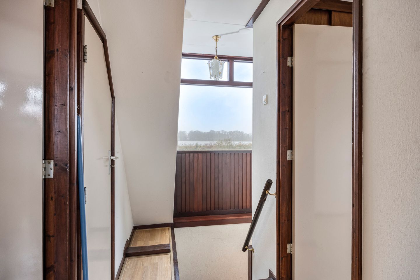 Foto 20 van Burg v Roijenstr West 48