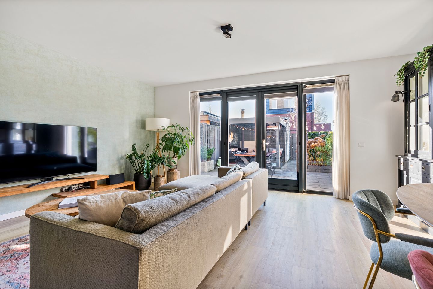 Foto 20 van Frits Zernikestraat 3