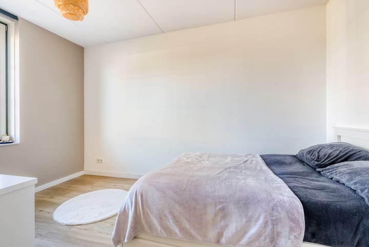 Photo 44 of Frits Zernikestraat 3