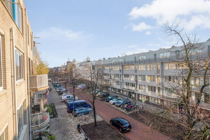 Foto 27 van Von Zesenstraat 169