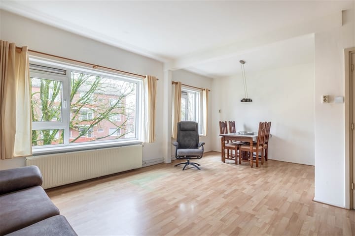 Foto 14 van Meeuwenstraat 18