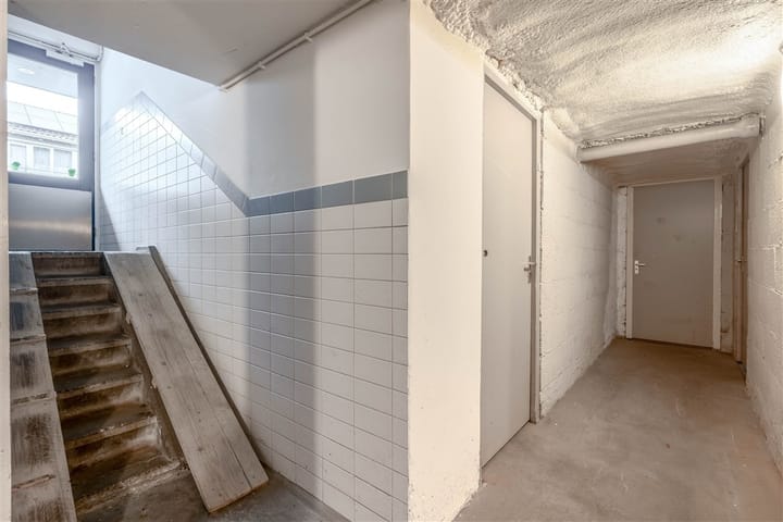 Foto 33 van Meeuwenstraat 18