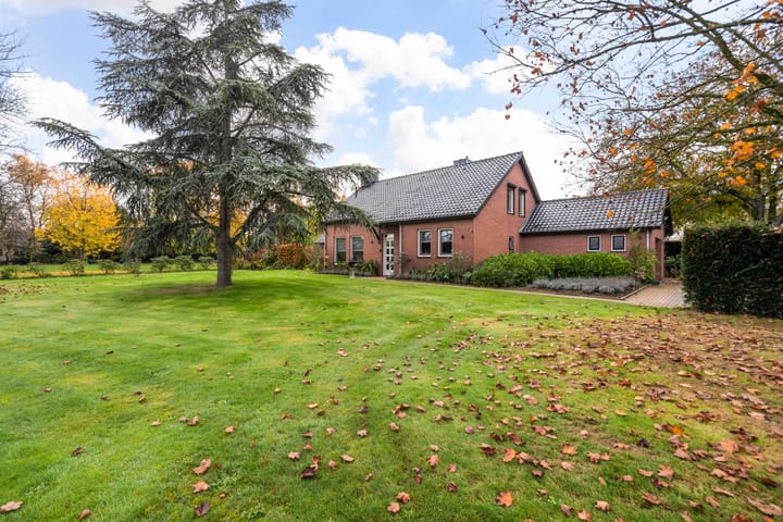 Foto 11 van Maaseikerweg 202