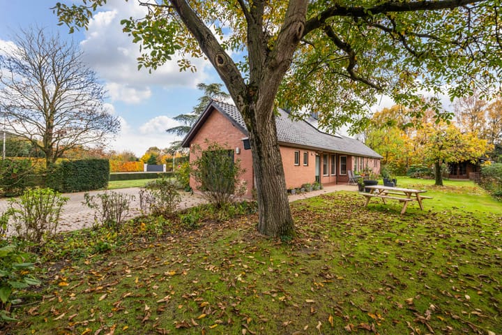 Foto 43 van Maaseikerweg 202