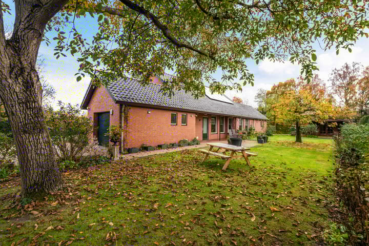 Foto 46 van Maaseikerweg 202