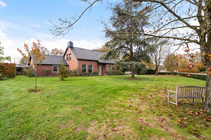 Foto 53 van Maaseikerweg 202