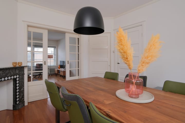 Photo 8 of Begoniastraat 11