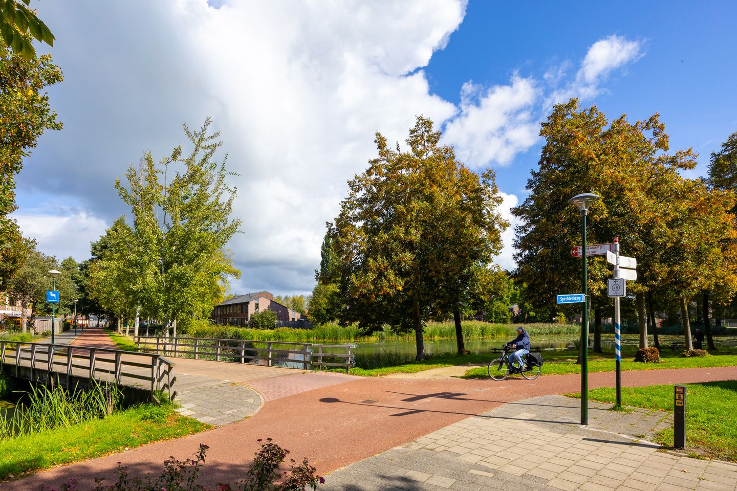 Foto 35 van Spechtenkamp 399