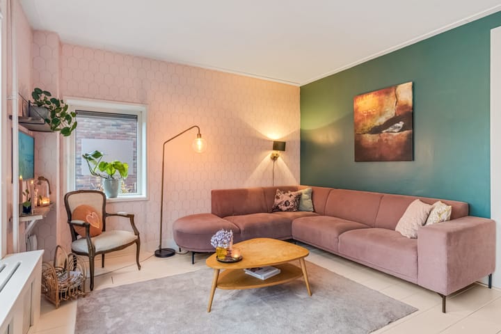 Photo 10 of Middenstraat 48-A