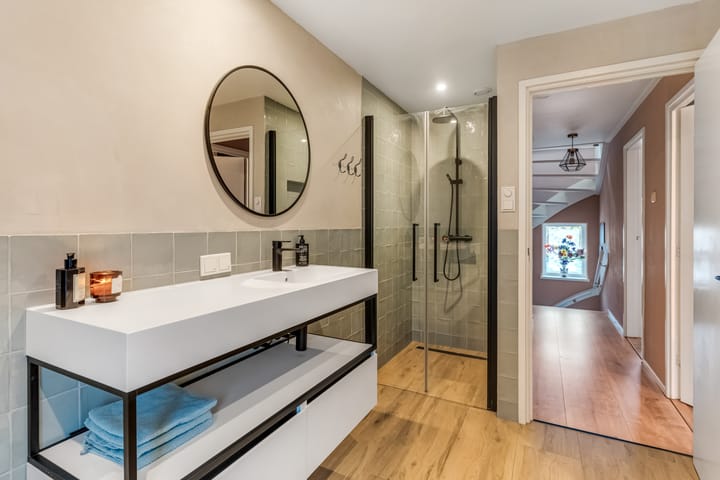 Photo 29 of Middenstraat 48-A