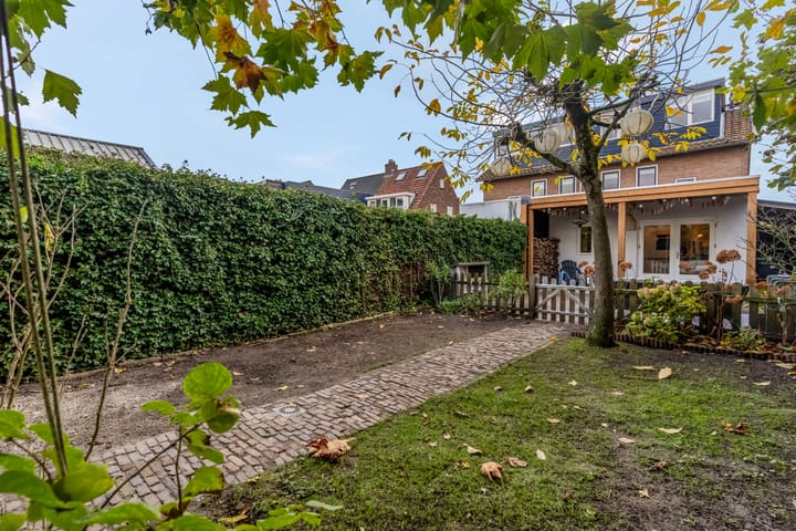 Photo 45 of Middenstraat 48-A