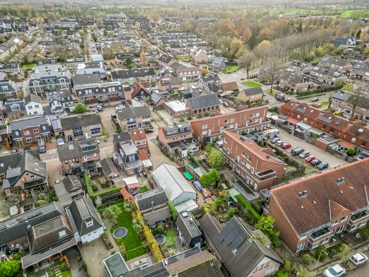 Photo 46 of Middenstraat 48-A