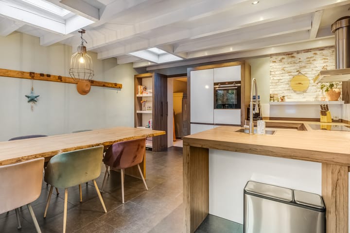 Photo 21 of Middenstraat 48-A