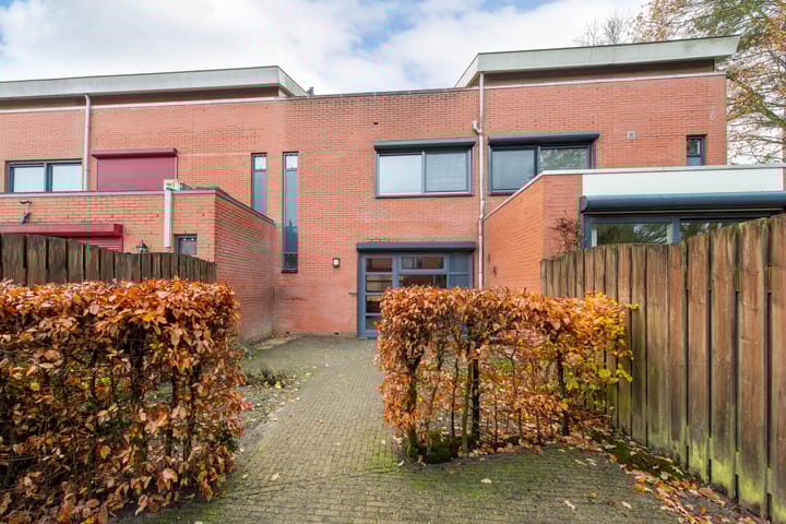 Foto 21 van Martinus Nijhofflaan 18