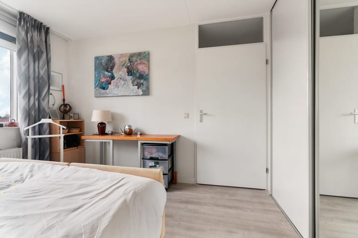 Foto 21 van Dorpsplein 84