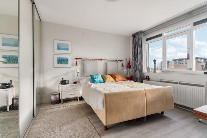 Foto 20 van Dorpsplein 84