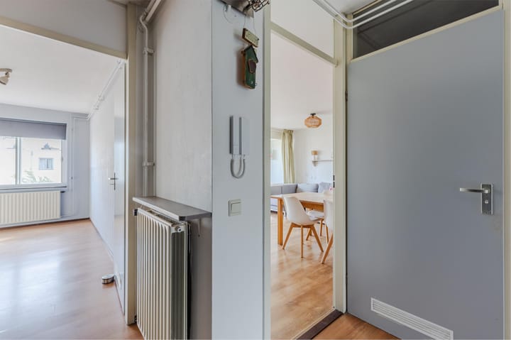 Foto 21 van Charlotte Brontéstraat 211