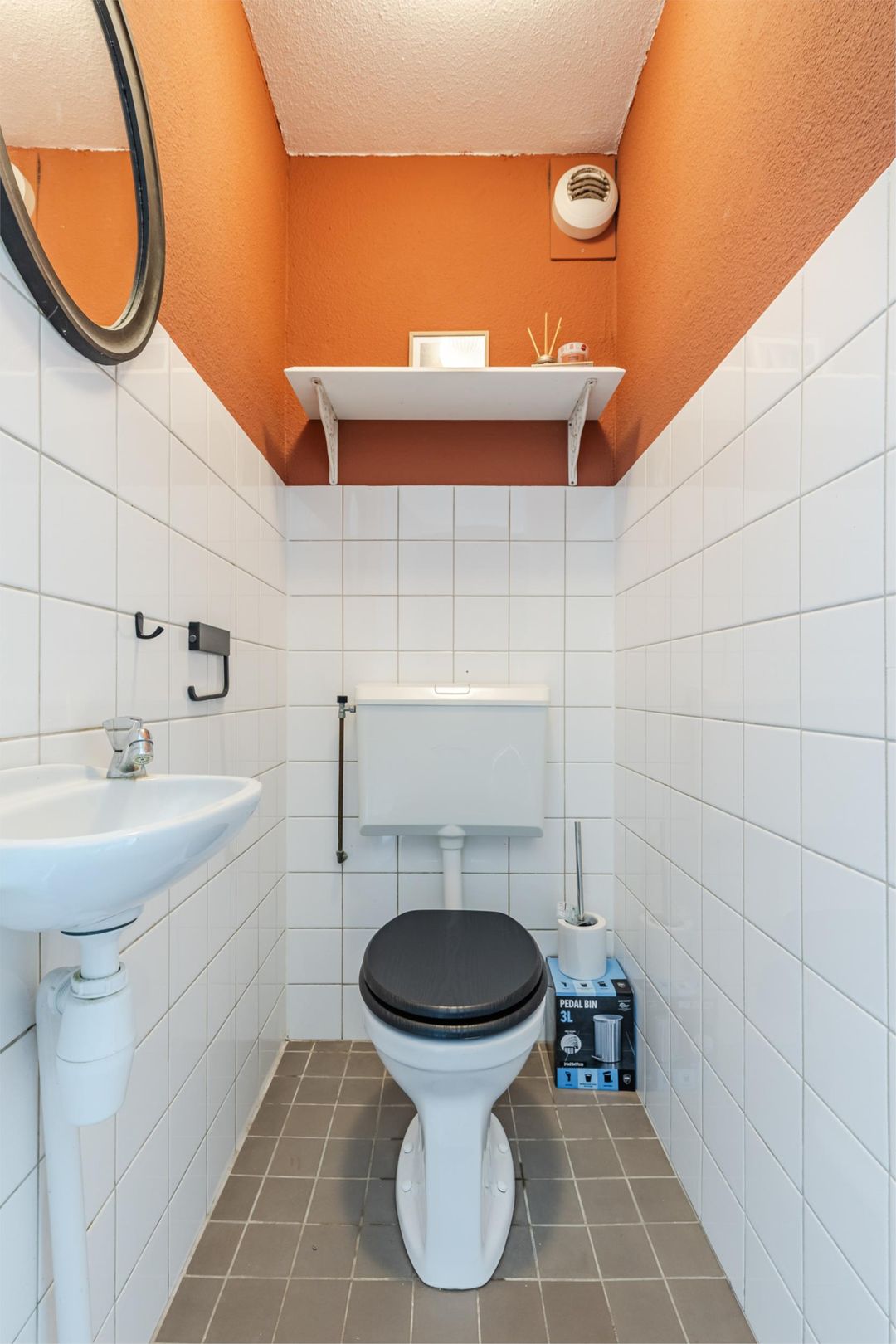 Photo 23 of Charlotte Brontéstraat 211