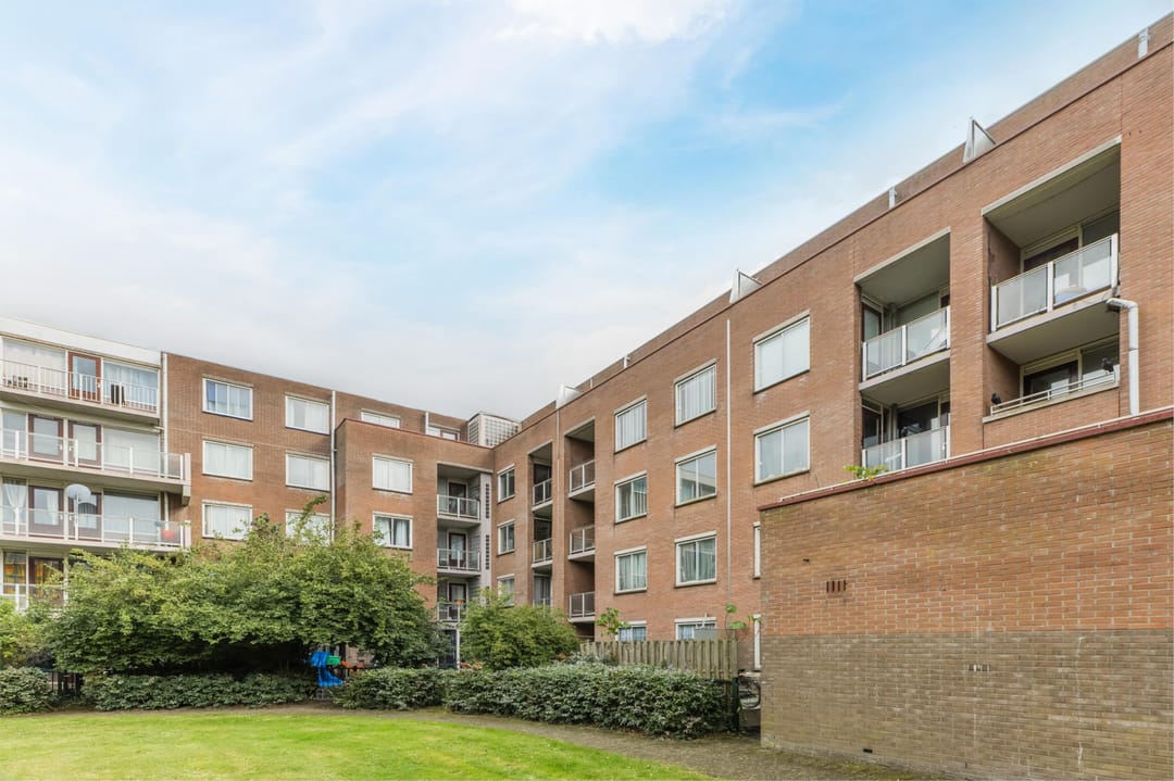 Photo 28 of Charlotte Brontéstraat 211