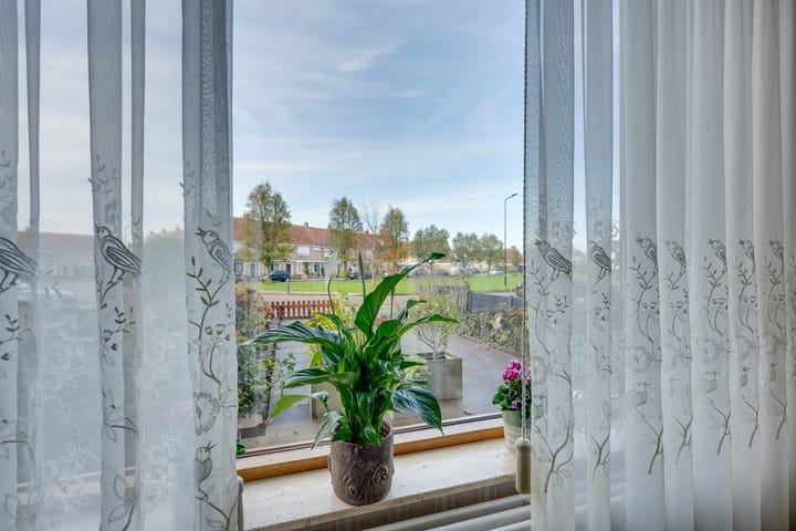 Foto 12 van Mgr Cornelis Veermanlaan 83