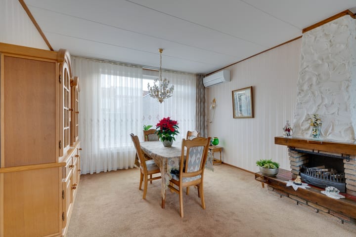 Foto 15 van Mgr Cornelis Veermanlaan 83