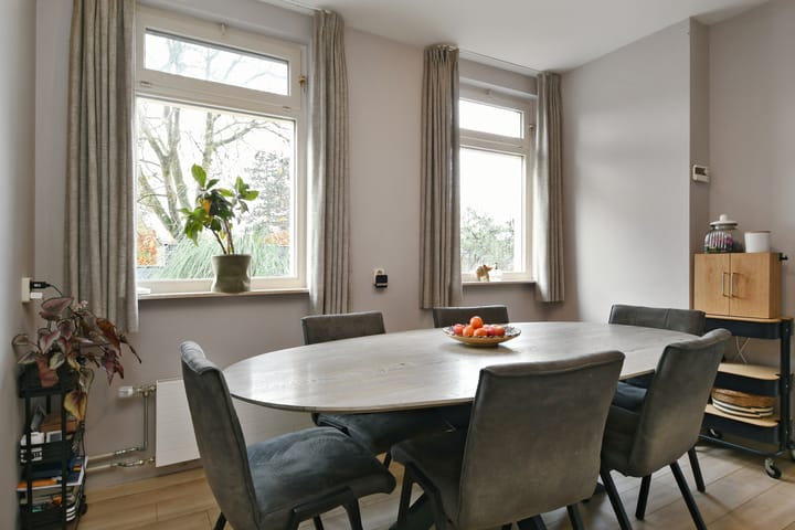 Foto 12 van Bloemerstraat 10