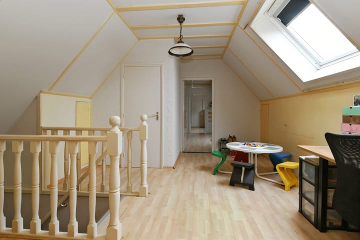 Foto 19 van Bloemerstraat 10