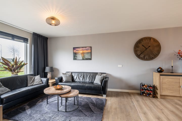 Foto 11 van Oesterstraat 50