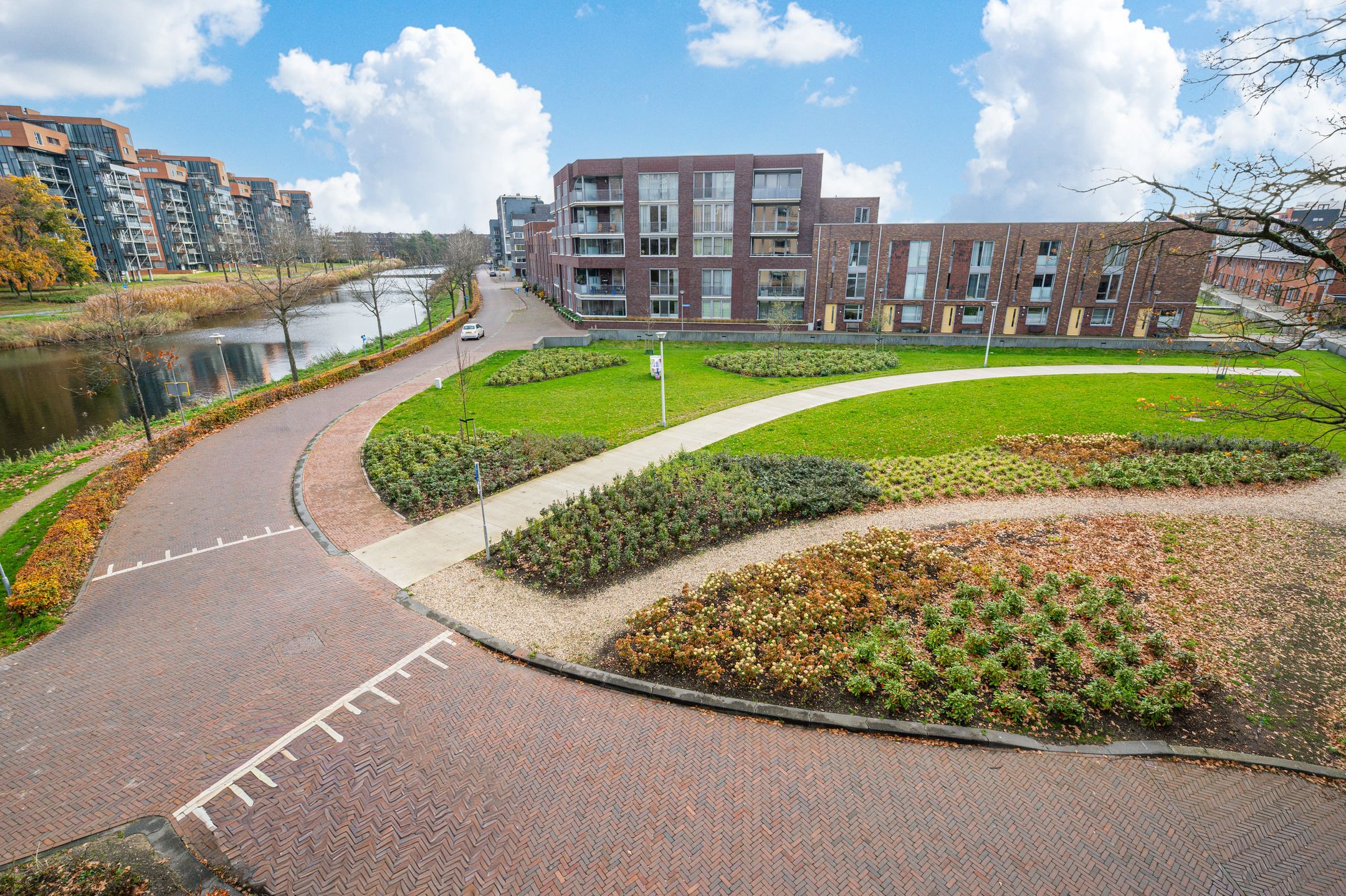 Photo 15 of Kanaalstraat 318