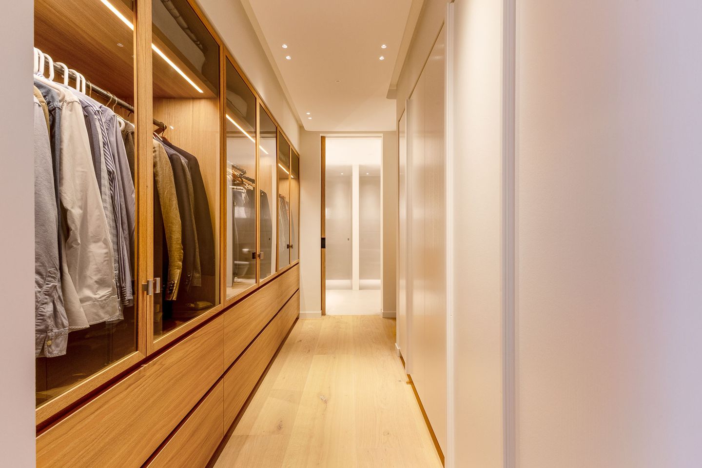 Foto 20 van Pieter de Hoochstraat 11-D1