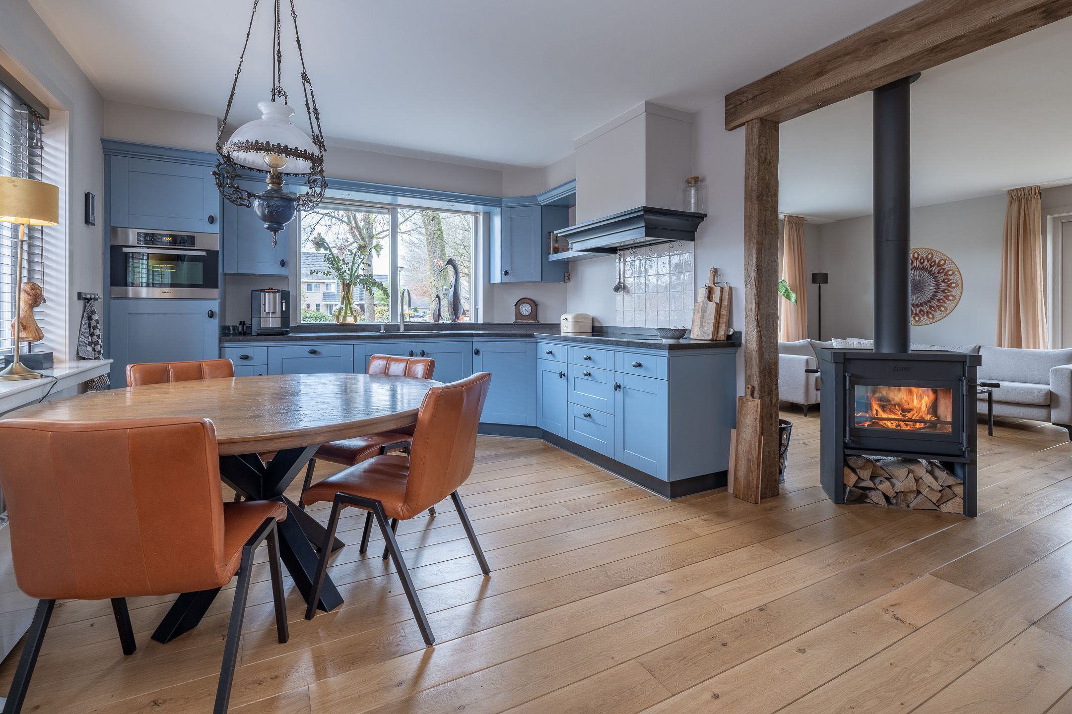 Photo 12 of Barnseweg 21