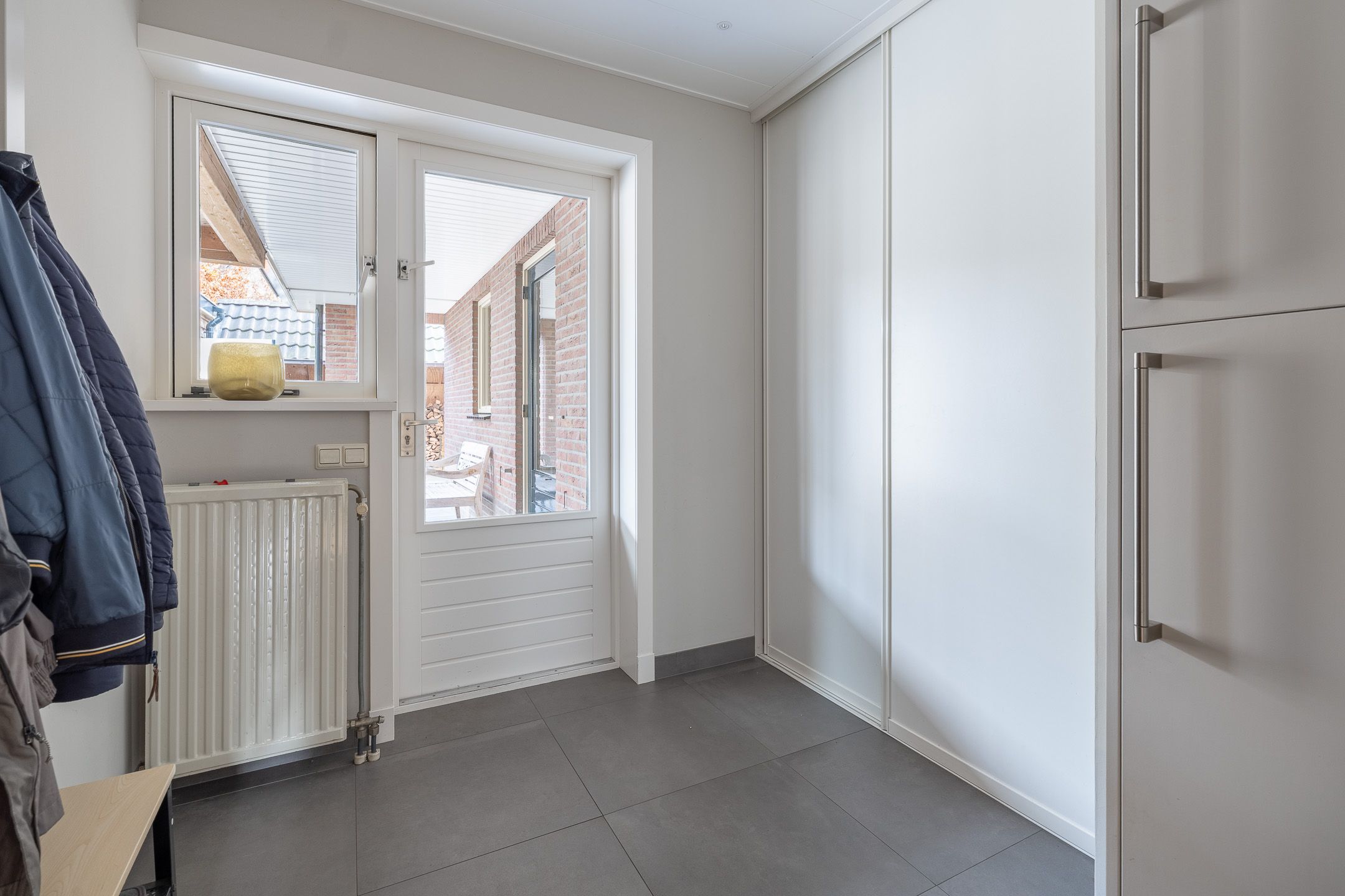 Photo 18 of Barnseweg 21